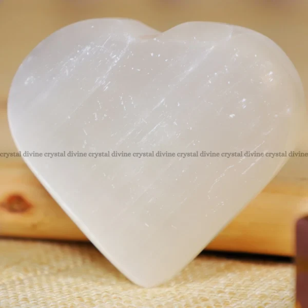 Selenite Heart (Cleansing & Purification)