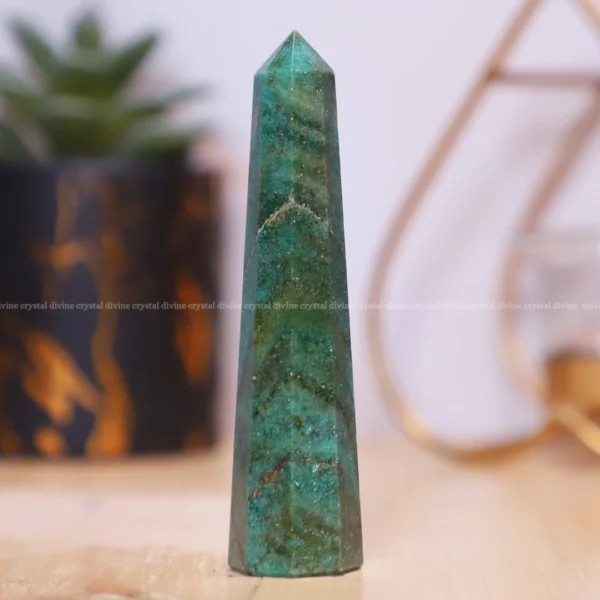 Green Aventurine Crystal Tower – 70 – 100 Grams (Creativity)